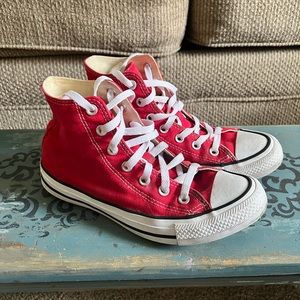red high top converse